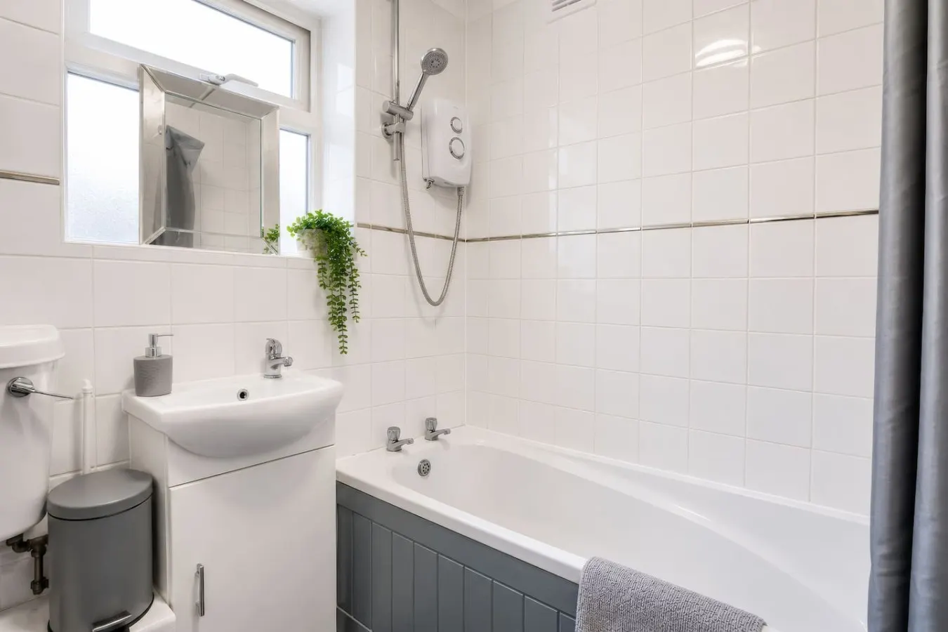 NEW Rowsley Street Retreat 3BR Sheffield City Stay — photo 5