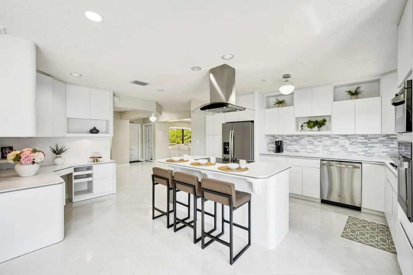 Monthly - 1601 Hollywood Corner Waterfront 16