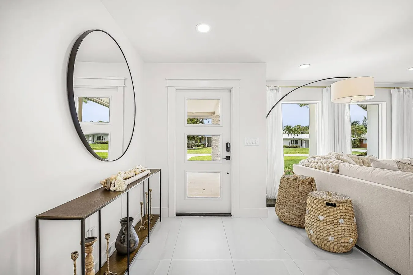 Flaming Vine Retreat Luxurious Naples Pool Home 9
