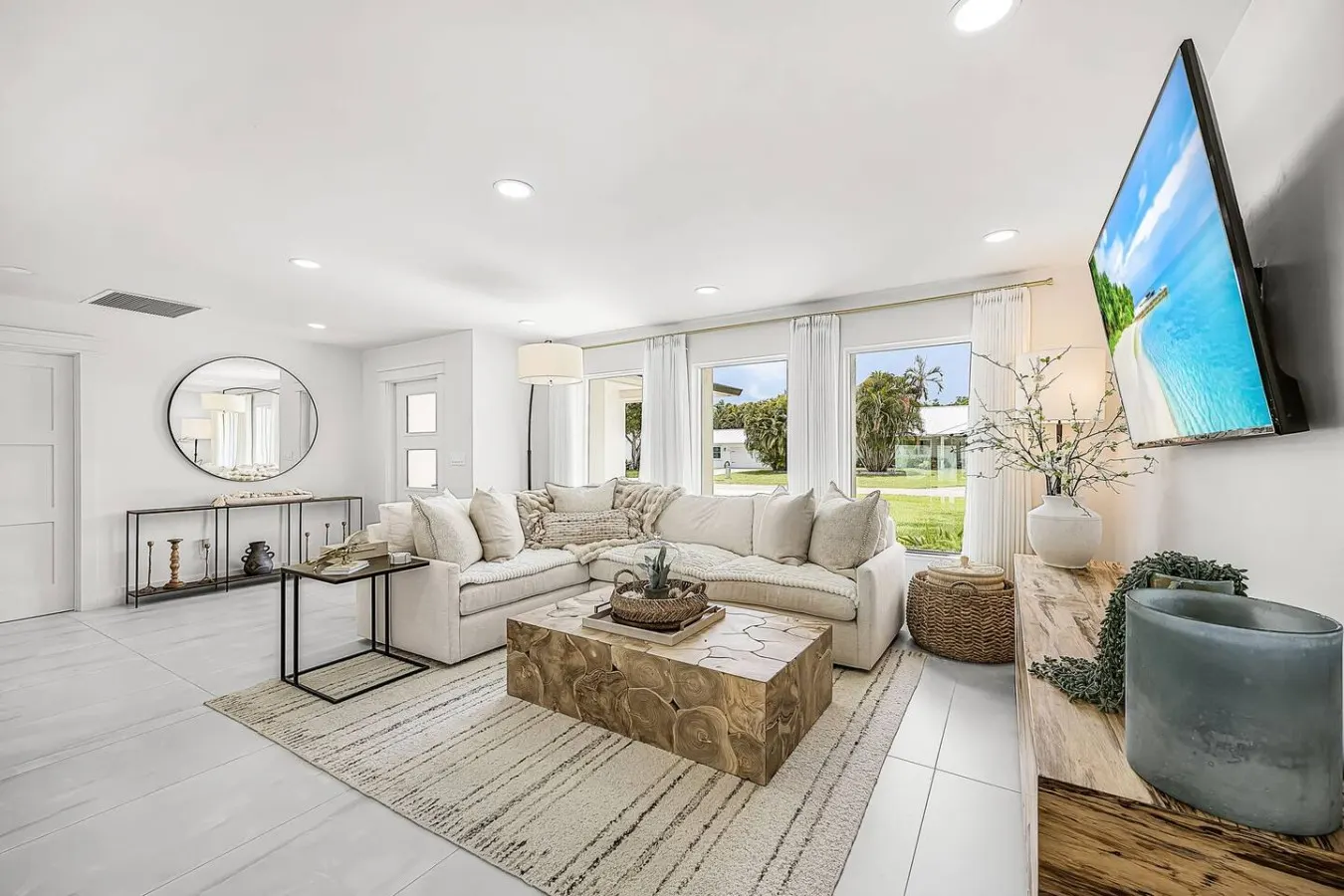Flaming Vine Retreat Luxurious Naples Pool Home 13