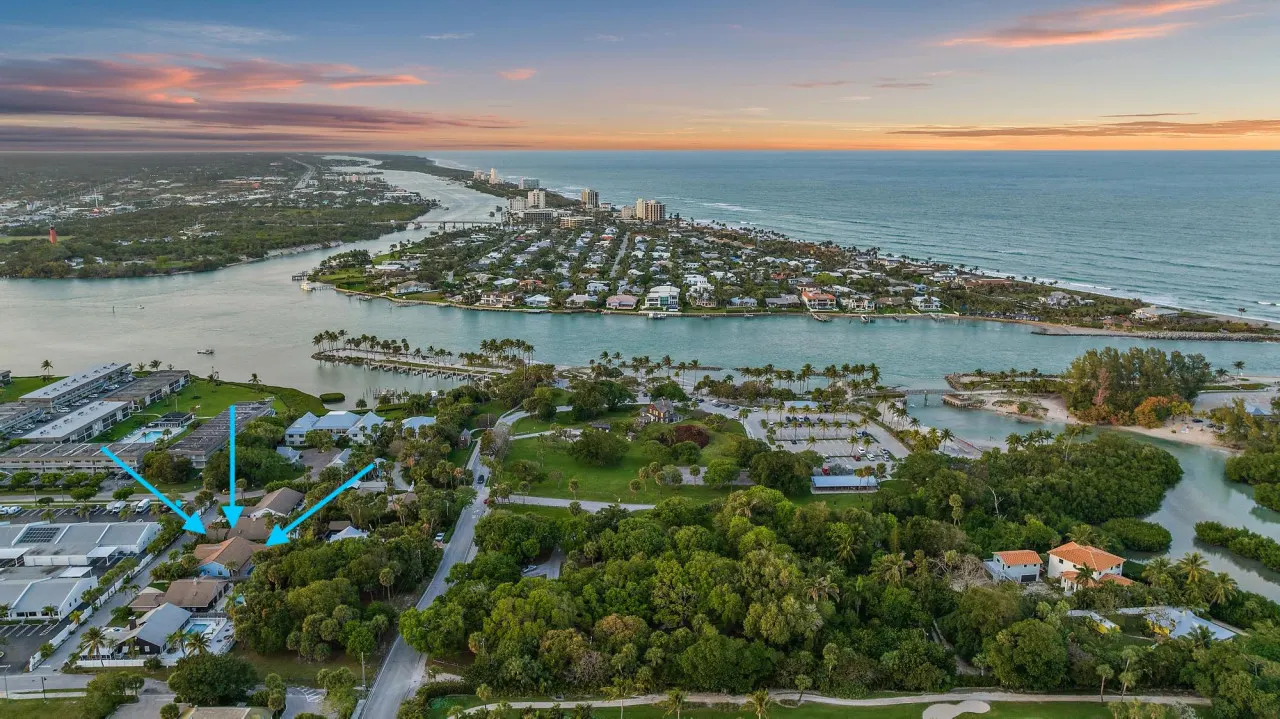 Seaside Sanctuary, walk to Jupiter Inlet!! 2