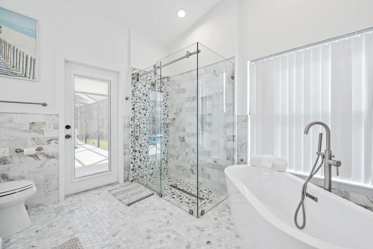 Seaside Sanctuary, walk to Jupiter Inlet!! 11