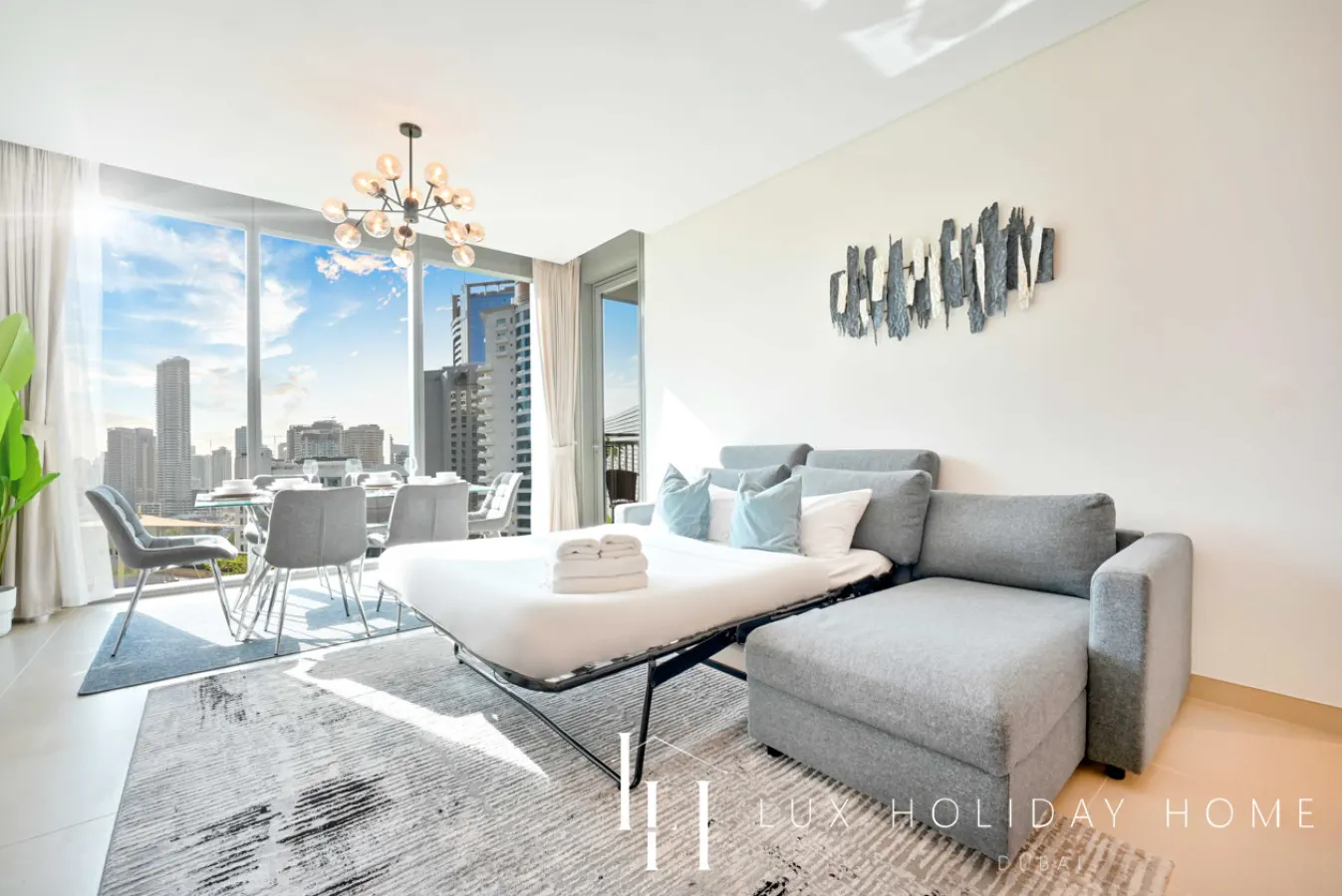LUX 52 42 Deluxe Marina view suite 1 10