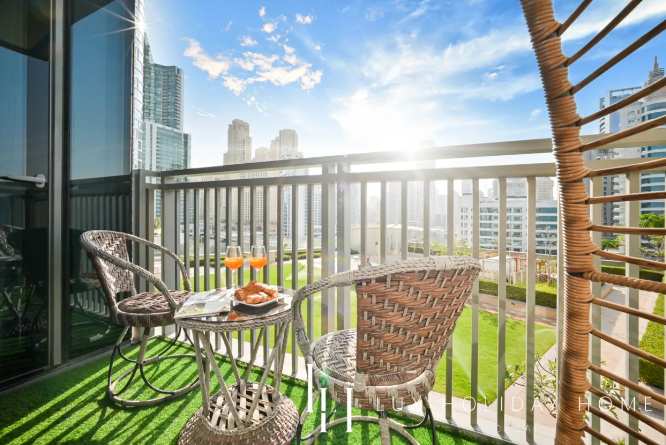 LUX | 52 42 Deluxe Marina view suite 1 — photo 5