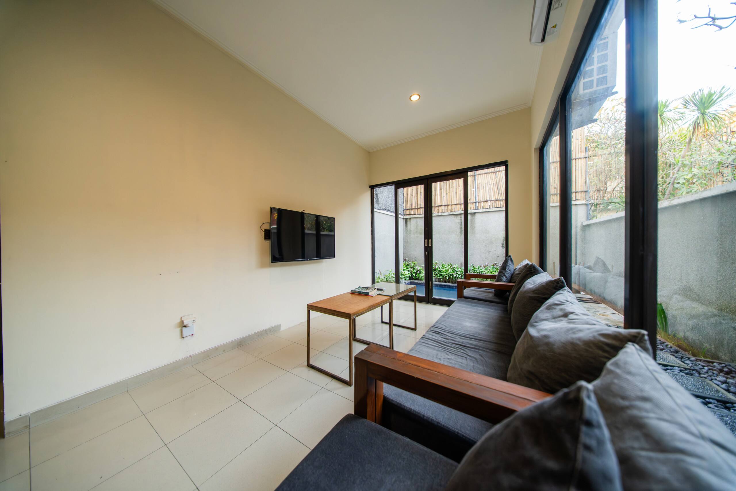 3 BR Villa Walking Distance to Potato Head & Beach 8