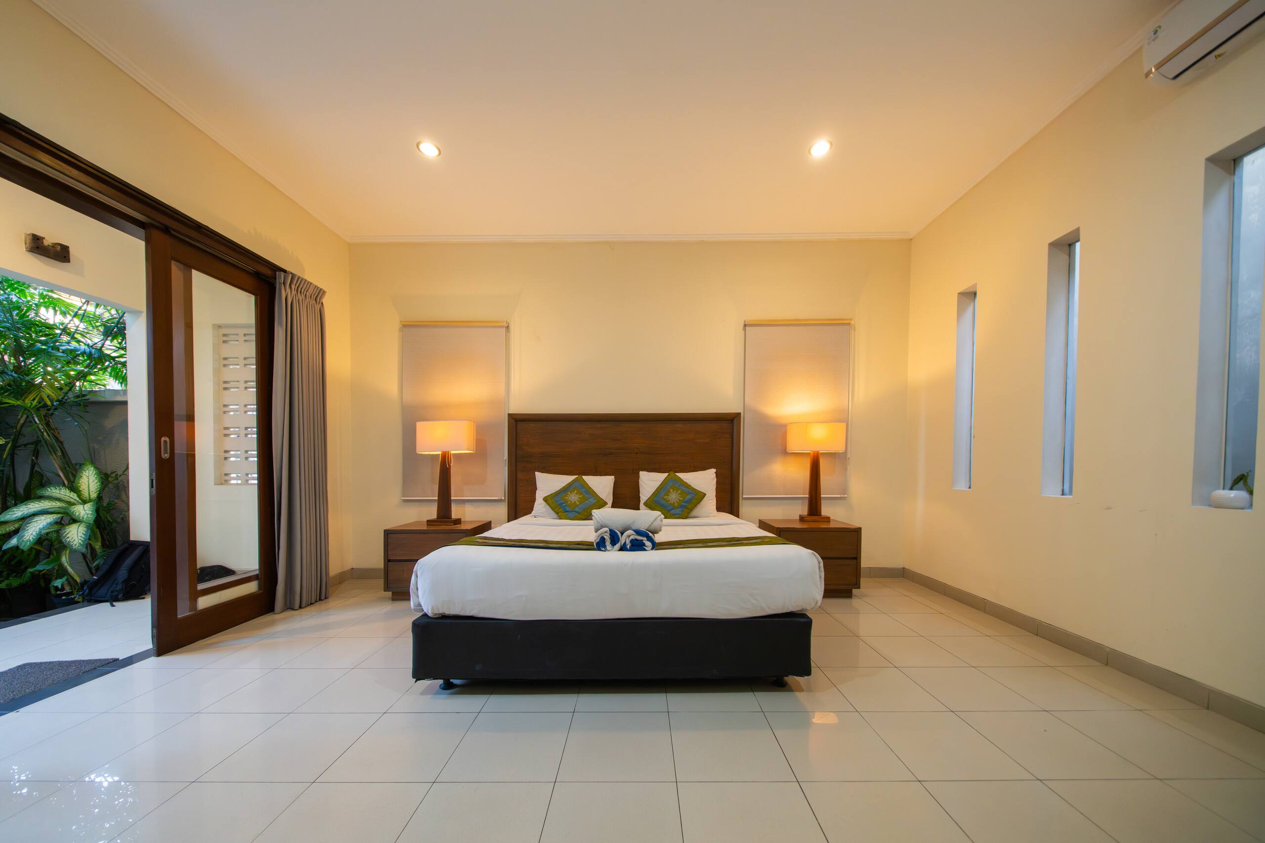 3 BR Villa Walking Distance to Potato Head & Beach — photo 4