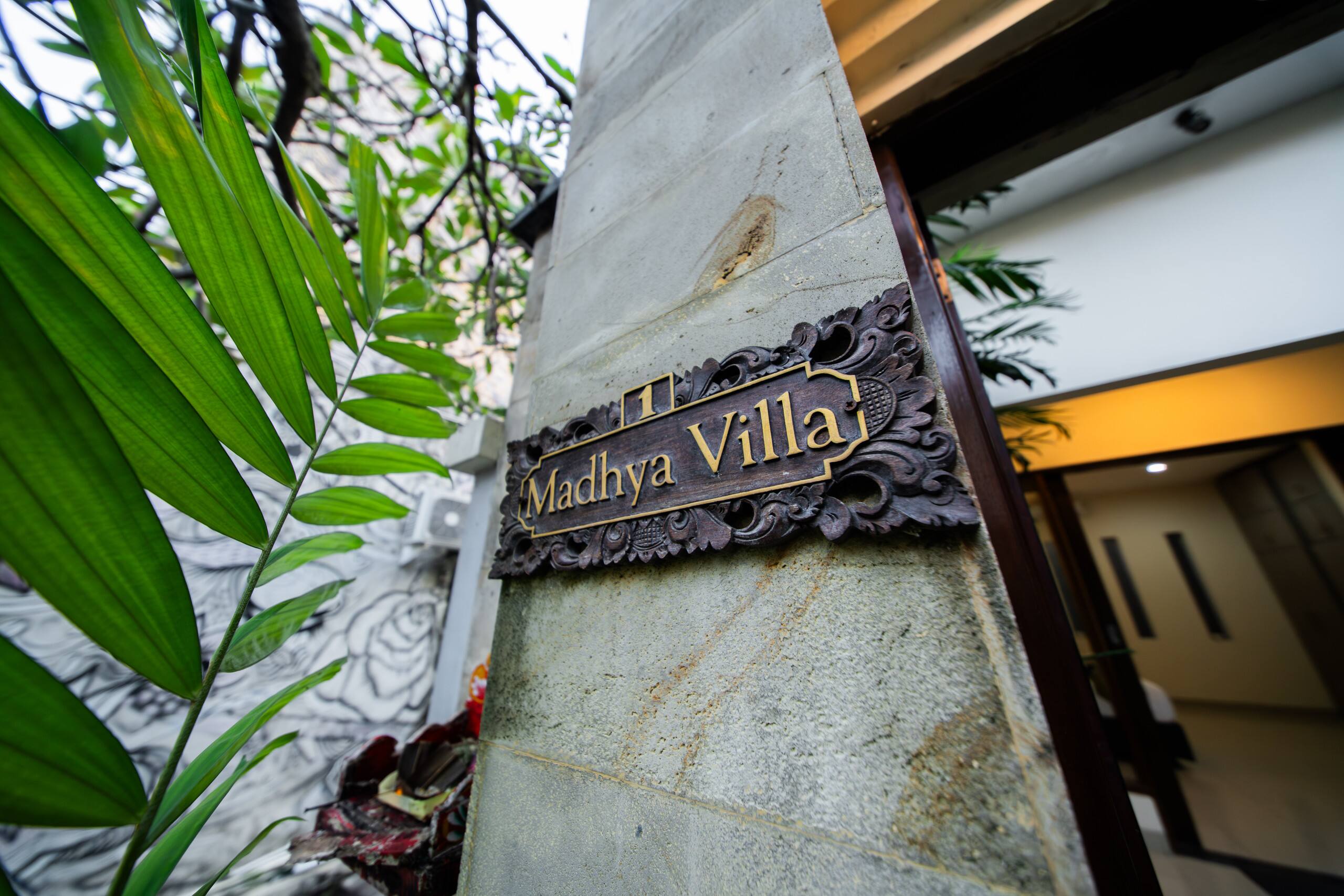 3 BR Villa Walking Distance to Potato Head & Beach 34