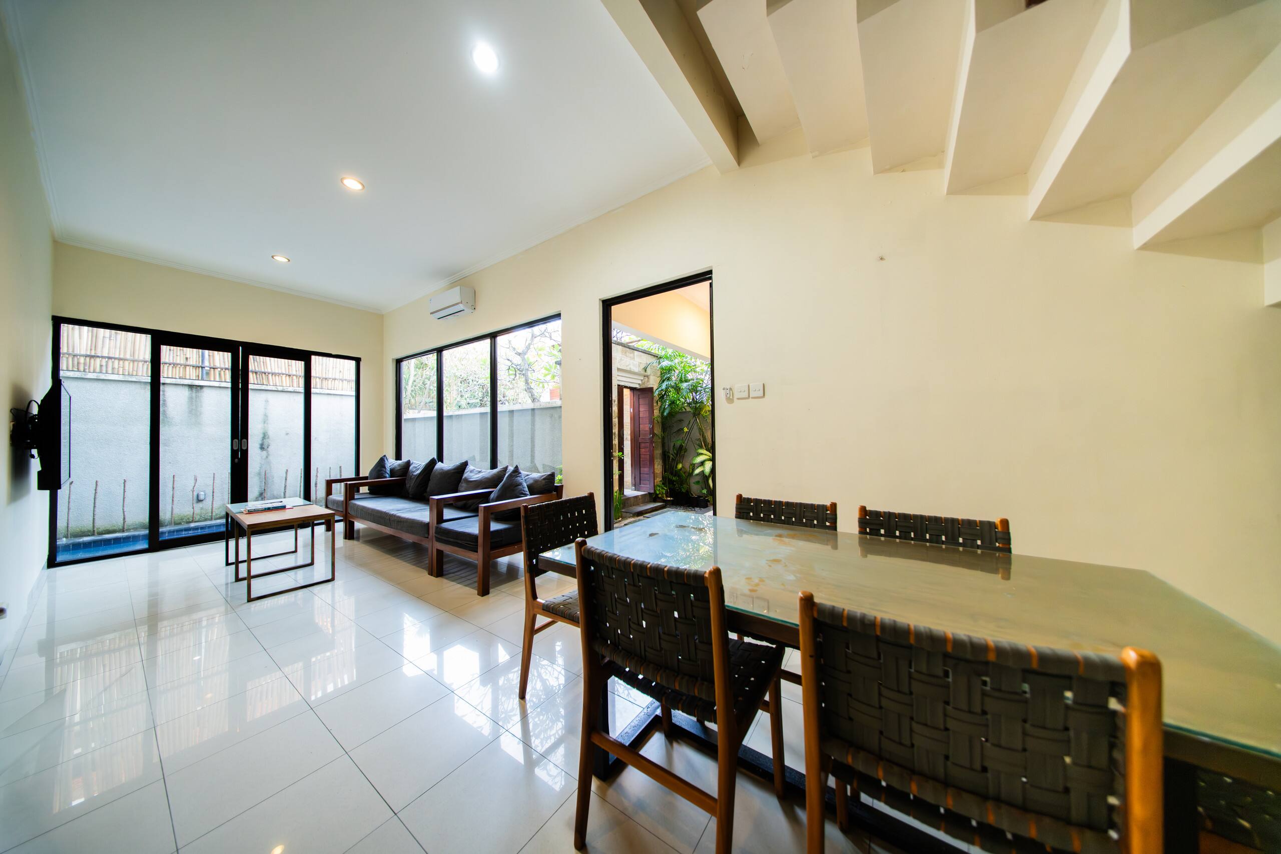 3 BR Villa Walking Distance to Potato Head & Beach 12