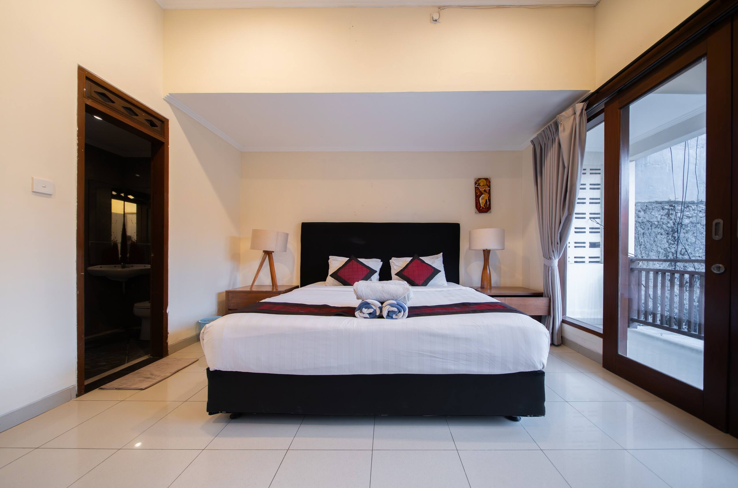 3 BR Villa Walking Distance to Potato Head & Beach 18
