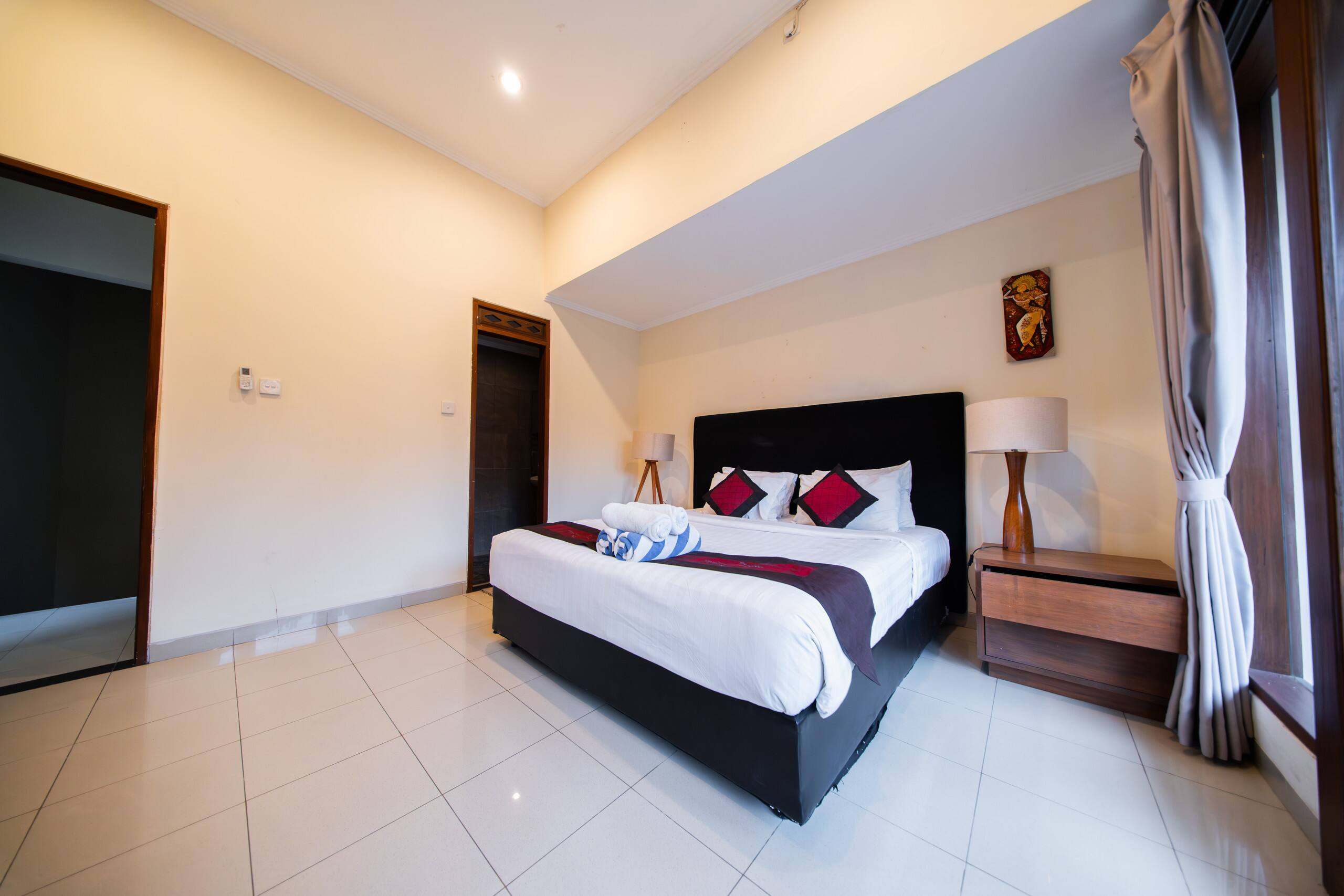 3 BR Villa Walking Distance to Potato Head & Beach 17