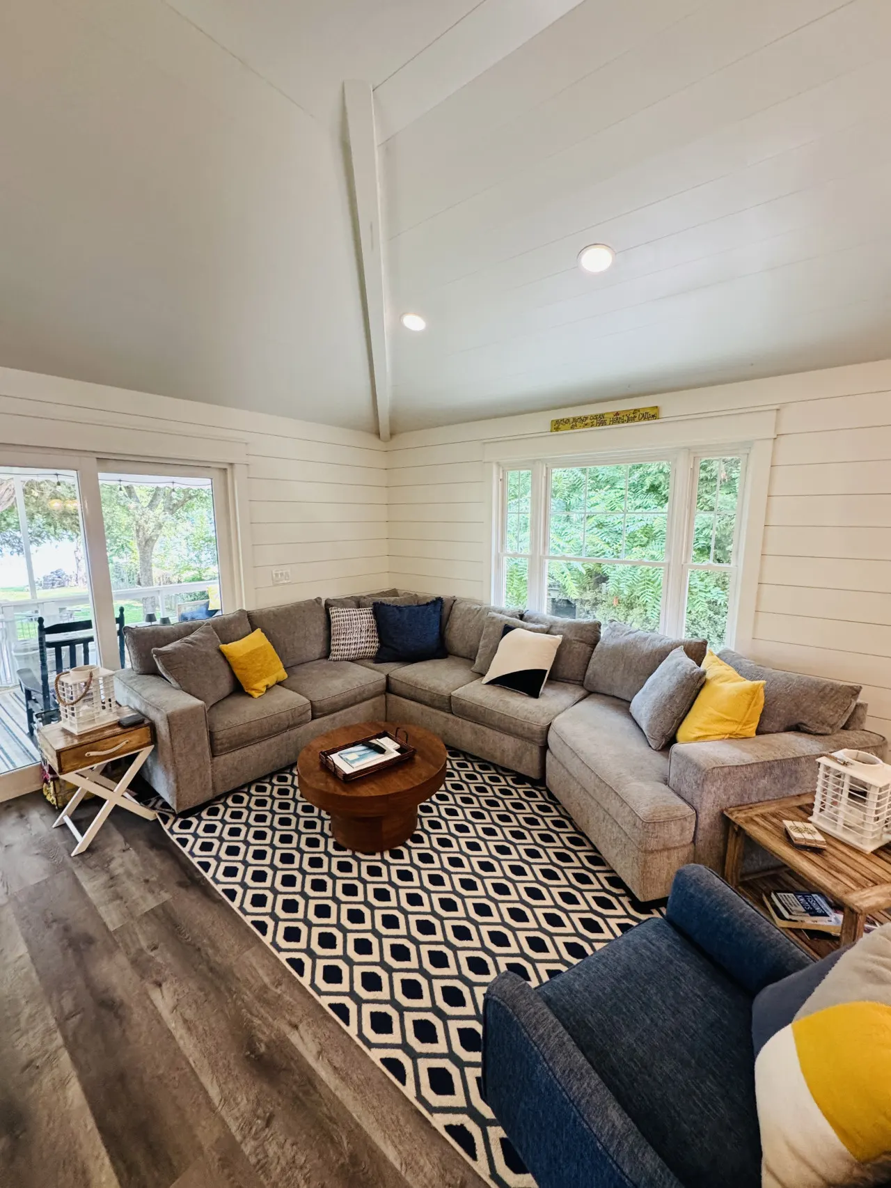 Peaceful Lakefront Getaway/Boujee Shack w/Dock + Kayaks 11