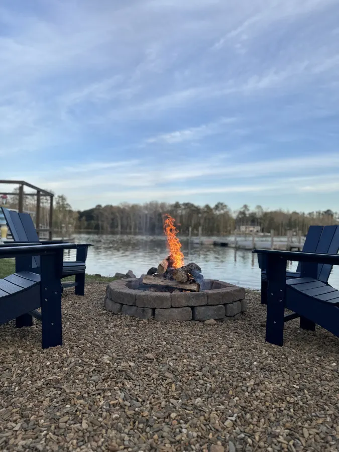 Peaceful Lakefront Getaway/Boujee Shack w/Dock + Kayaks 18
