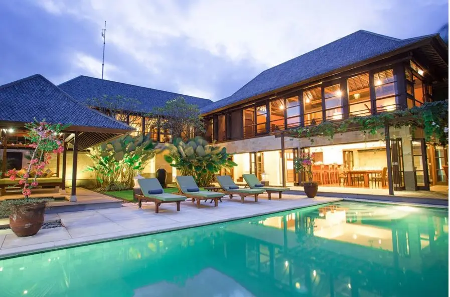 Villa Manu Gede 9