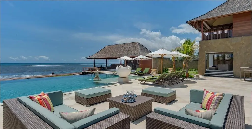 Villa Manu Gede 10
