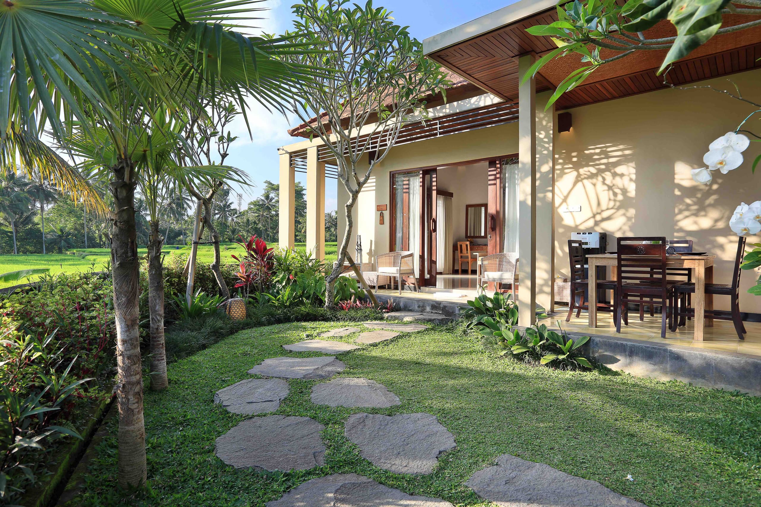 Cheerful 1-bedroom w rice field view and pool — photo 3