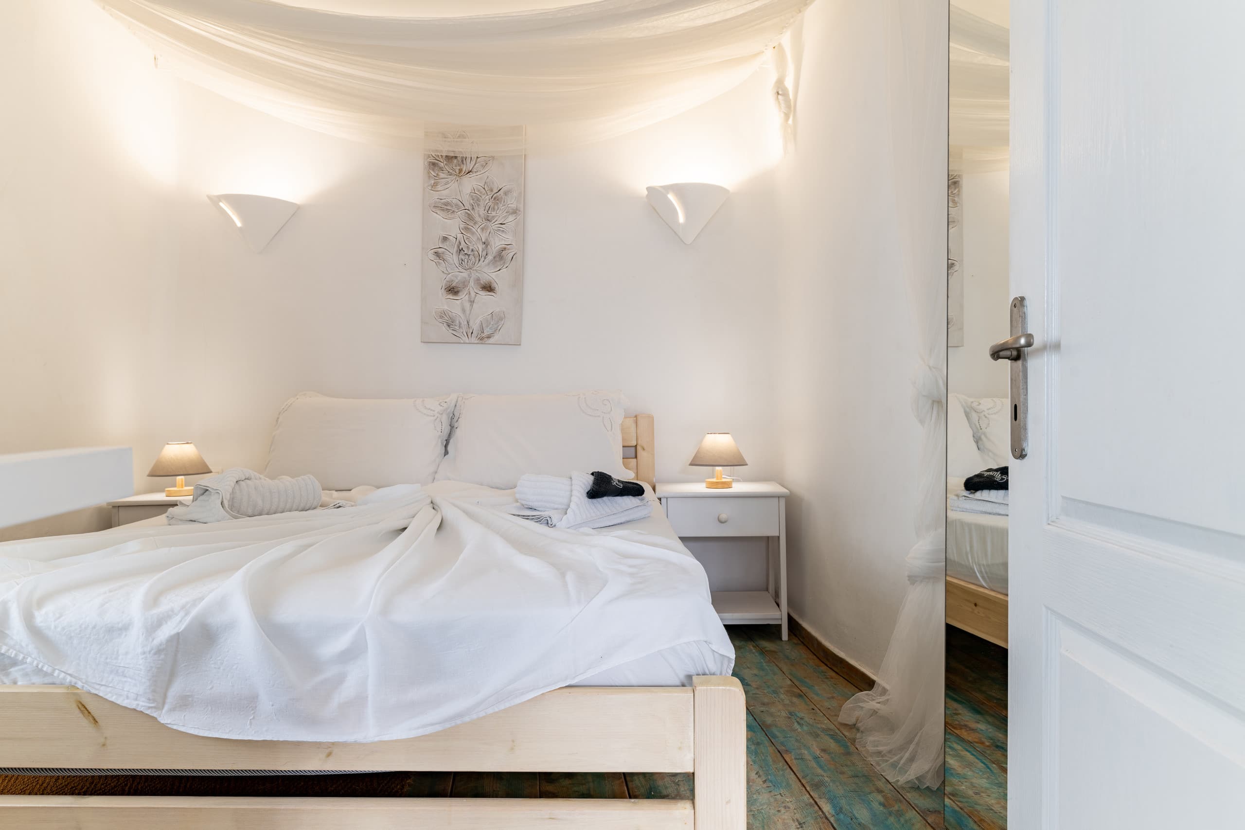 Elpis Mykonos III: Breathtaking pvt roof Old Port 19