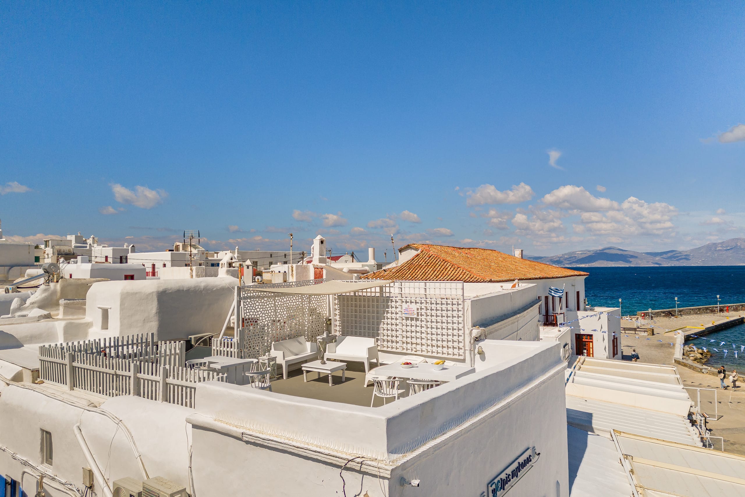 Elpis Mykonos III: Breathtaking pvt roof Old Port 36
