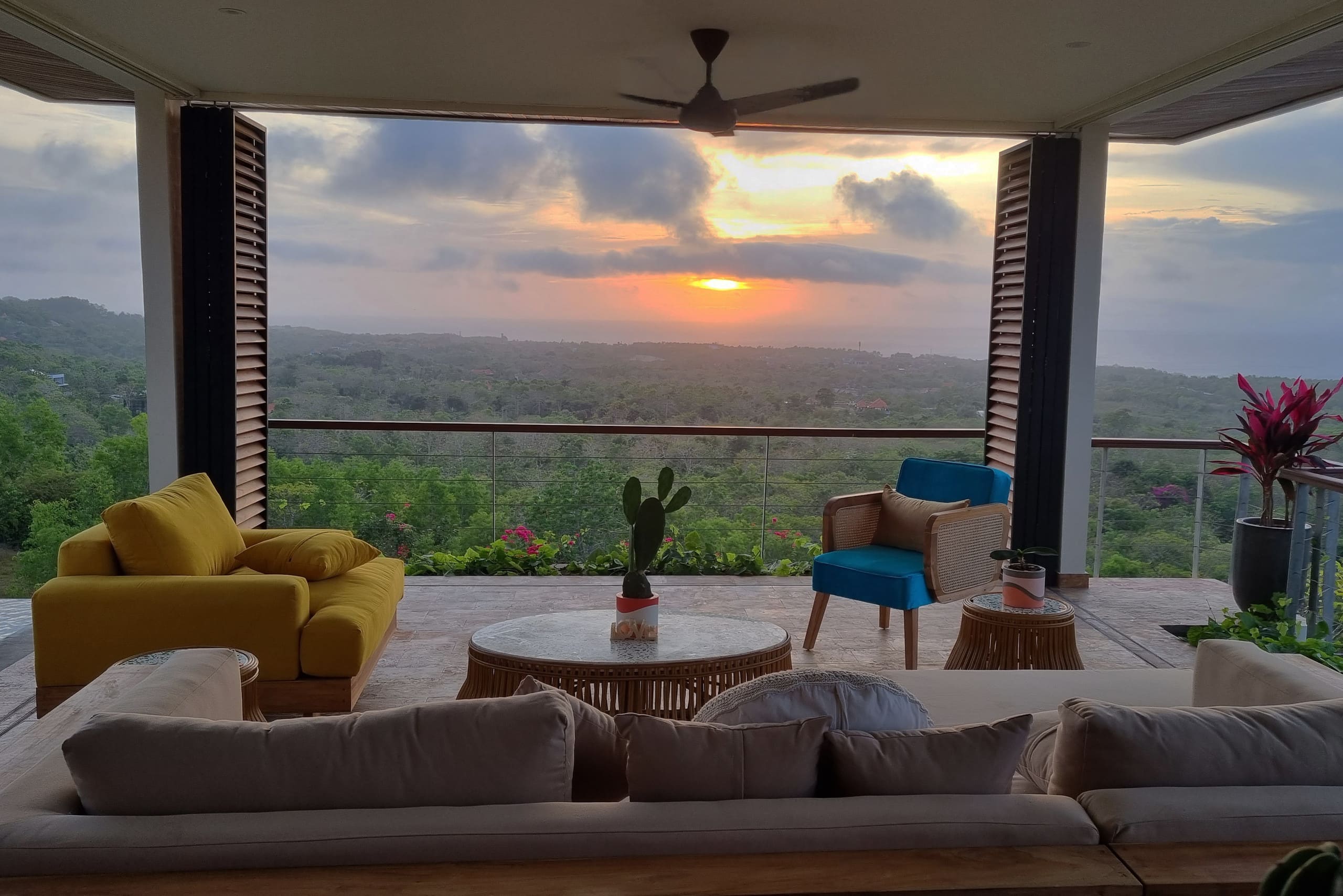 Uluwatu Sunset Hills 20
