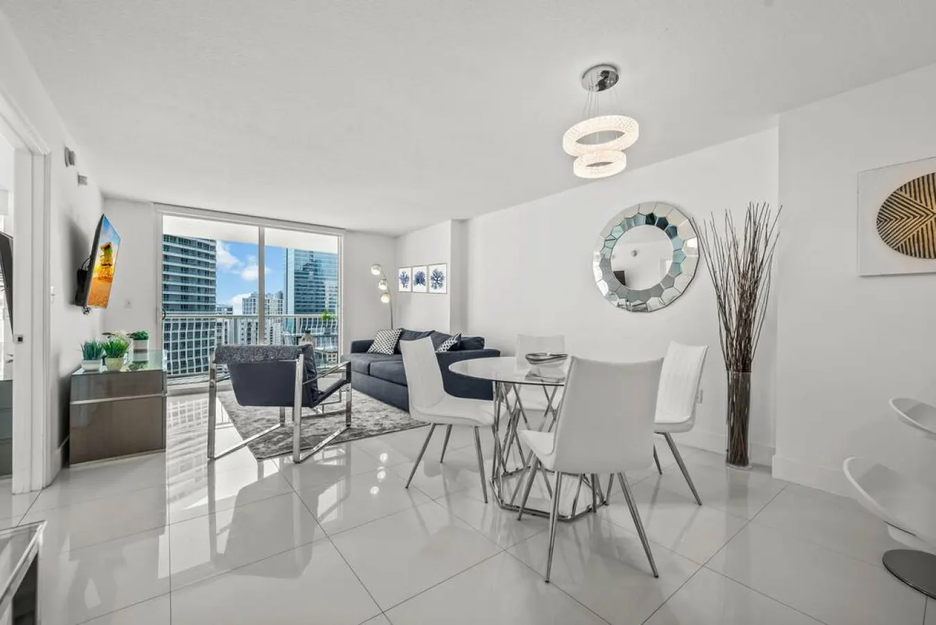 High Floor Ocean View Unit In Brickell - Parking 14