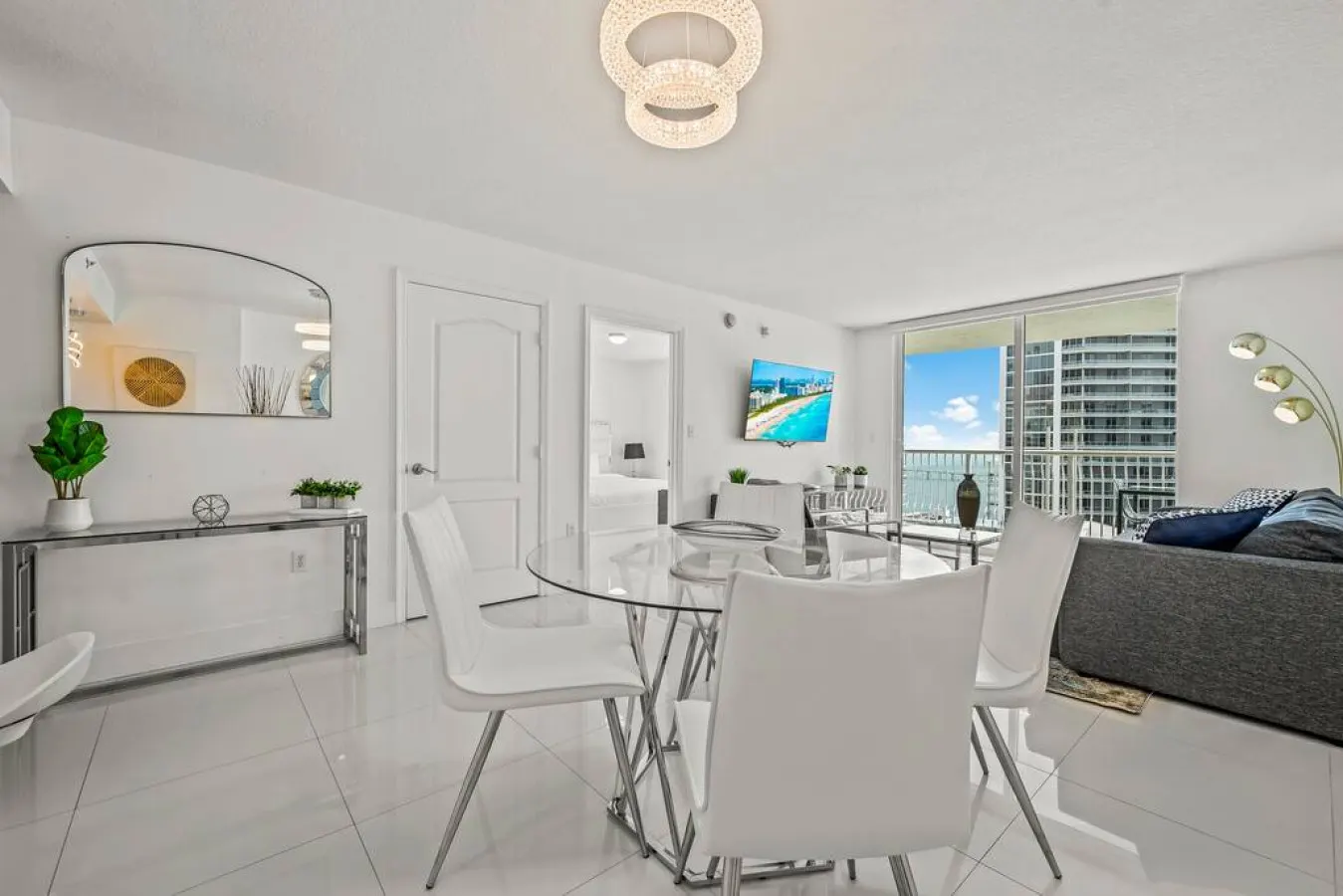 High Floor Ocean View Unit In Brickell - Parking 18