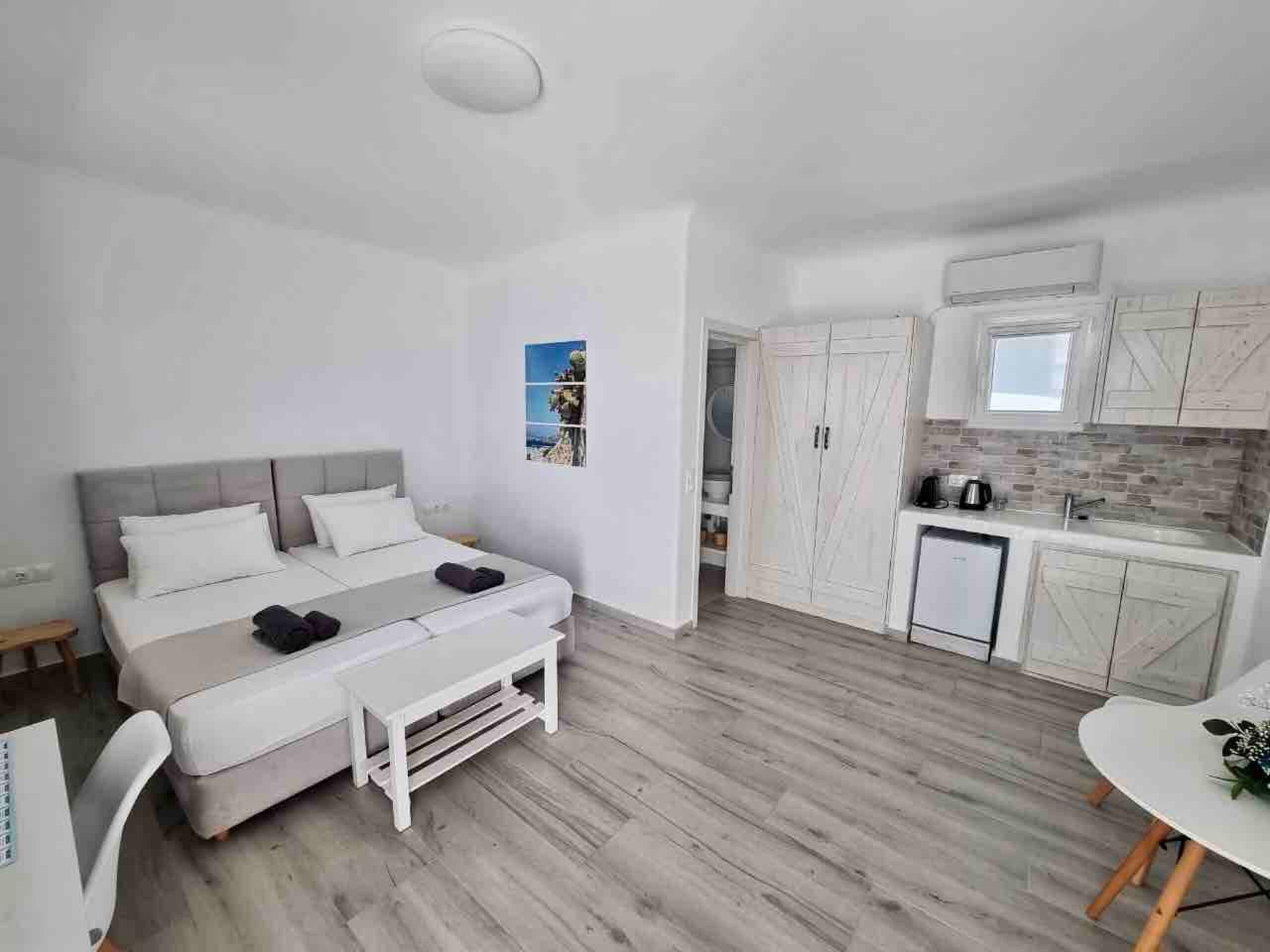 Cozy home 3,5km from Mykonos town — photo 2