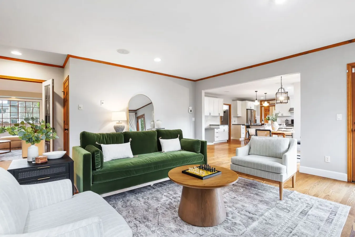 Family-Friendly Retreat – Sleeps 16 Movie Theater, Game Room & More! 18