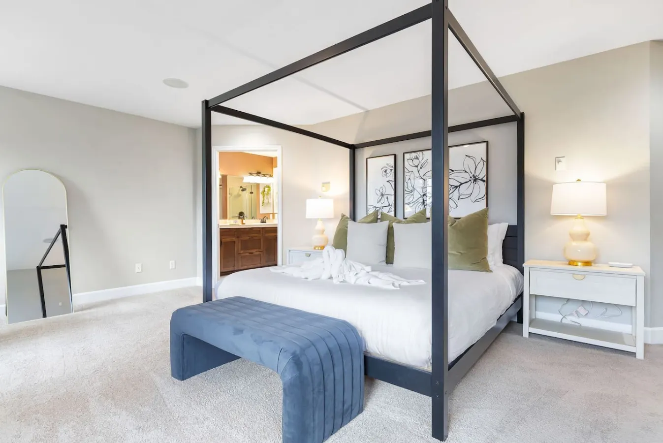 Family-Friendly Retreat – Sleeps 16 Movie Theater, Game Room & More! 6