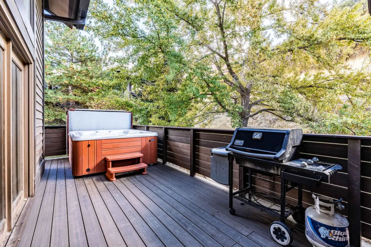 Wasatch Mtn Basecamp Retreat Private Hot Tub 7