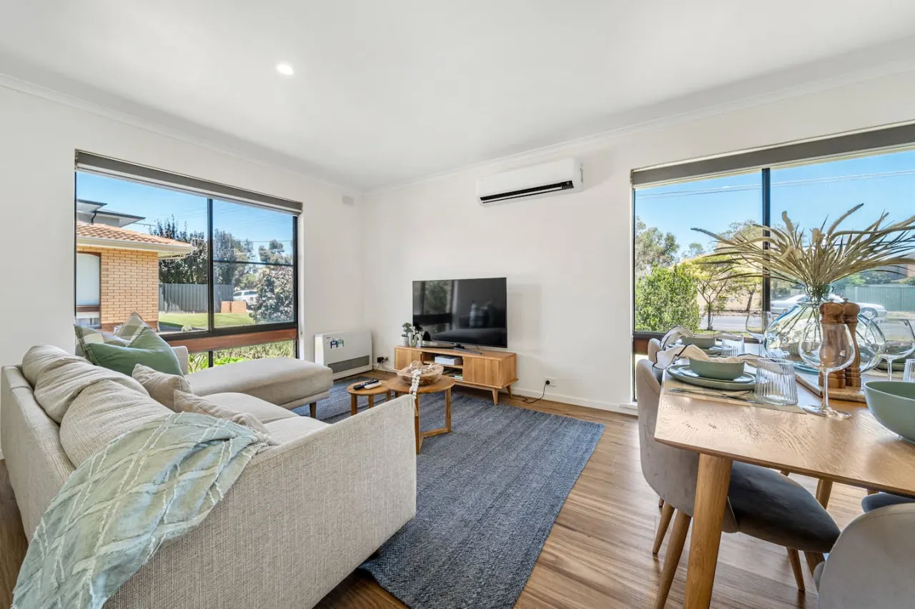 Harmony at Henley Beach—Coastal Style & Comfort 9