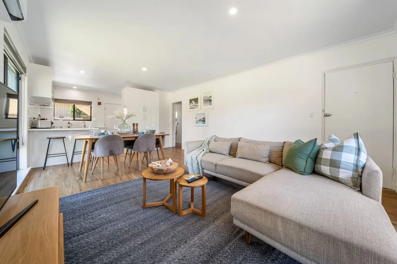 Harmony at Henley Beach—Coastal Style & Comfort 11