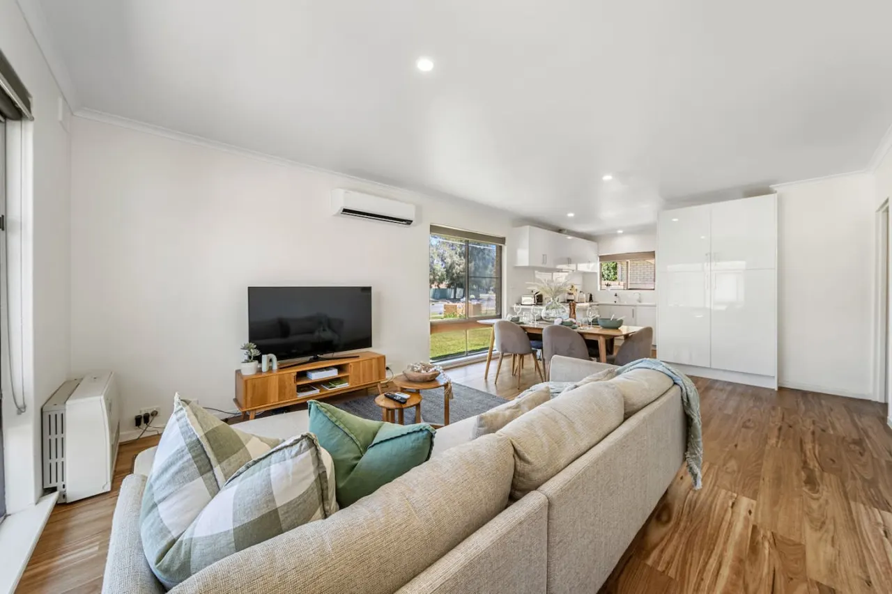 Harmony at Henley Beach—Coastal Style & Comfort 12