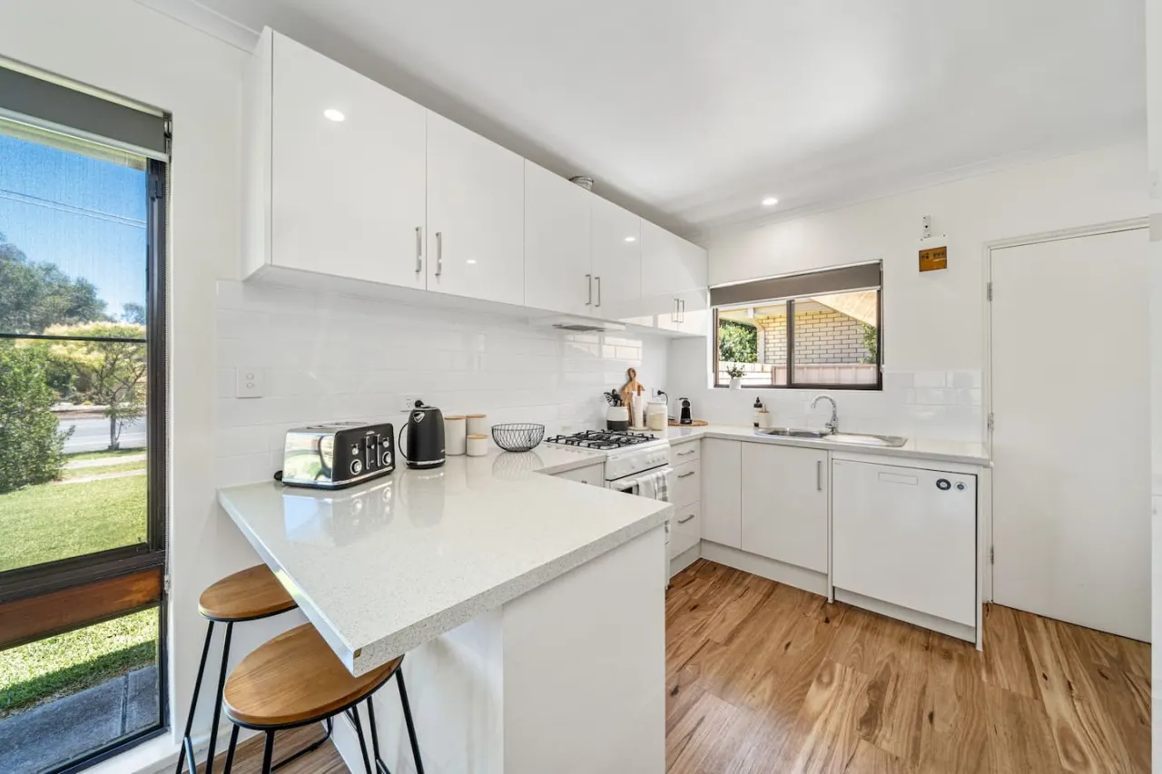Harmony at Henley Beach—Coastal Style & Comfort 4