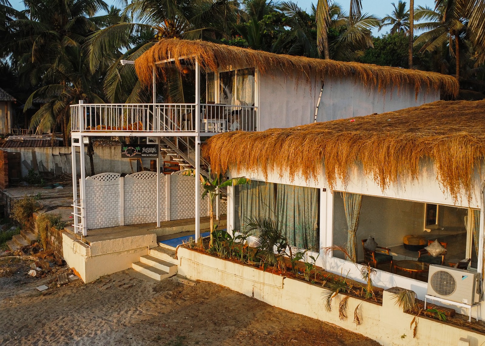 Sea View King Room (Aqua Beach Resort Ashwem) 6