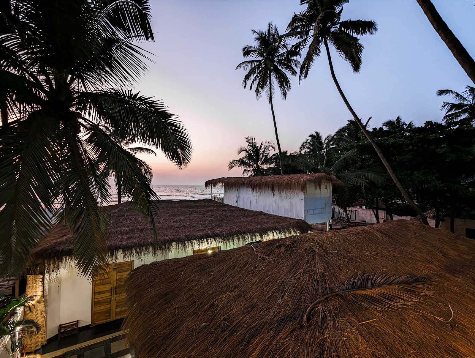 Sea View King Room (Aqua Beach Resort Ashwem) 7