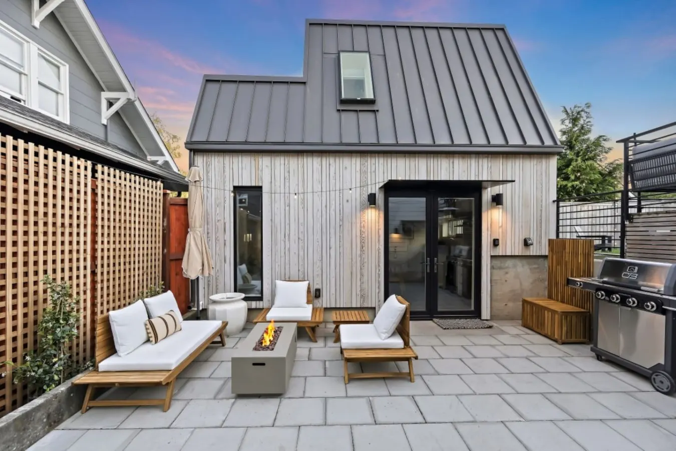 The Mosaic Collective | 3 Private Units & Backyard — photo 2