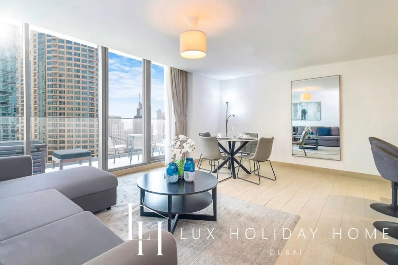 LUX | Contemporary Suite with Marina View 6 — photo 3
