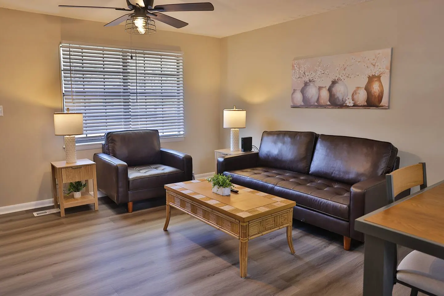 Harrison House - 3br/2ba, fully updated — photo 3