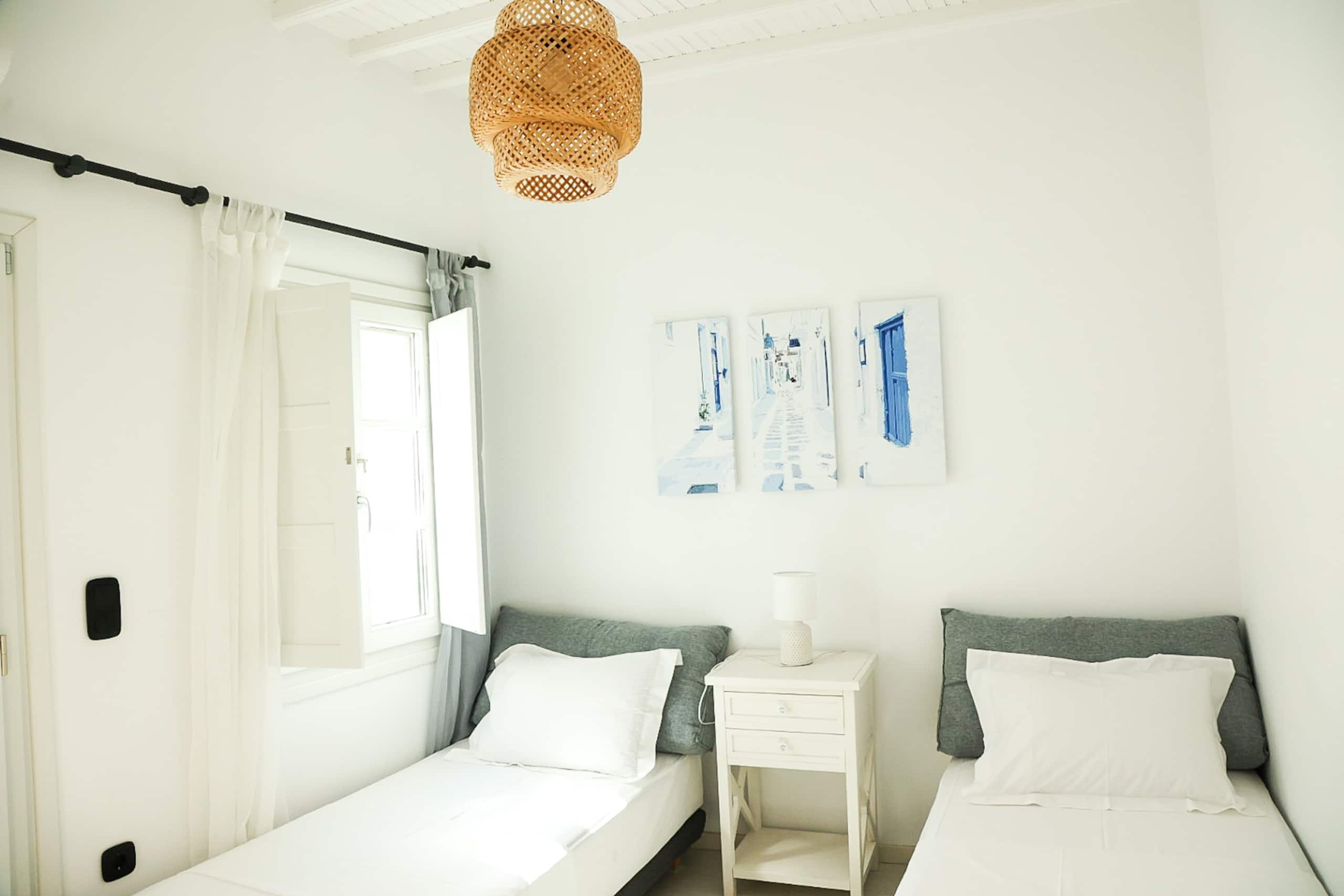 Spitaki - the little house in the heart of Mykonos 30