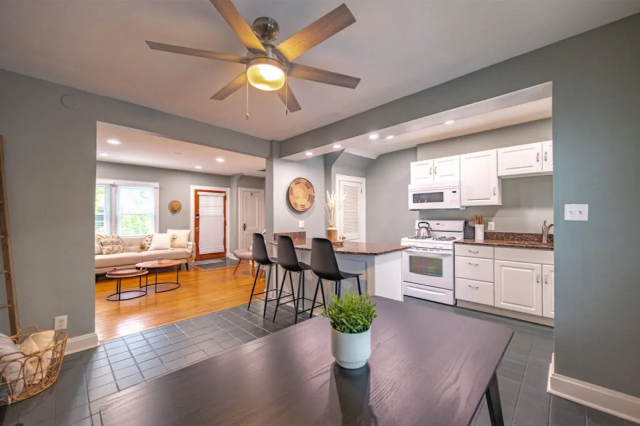 Short North Retreat off High St! 15