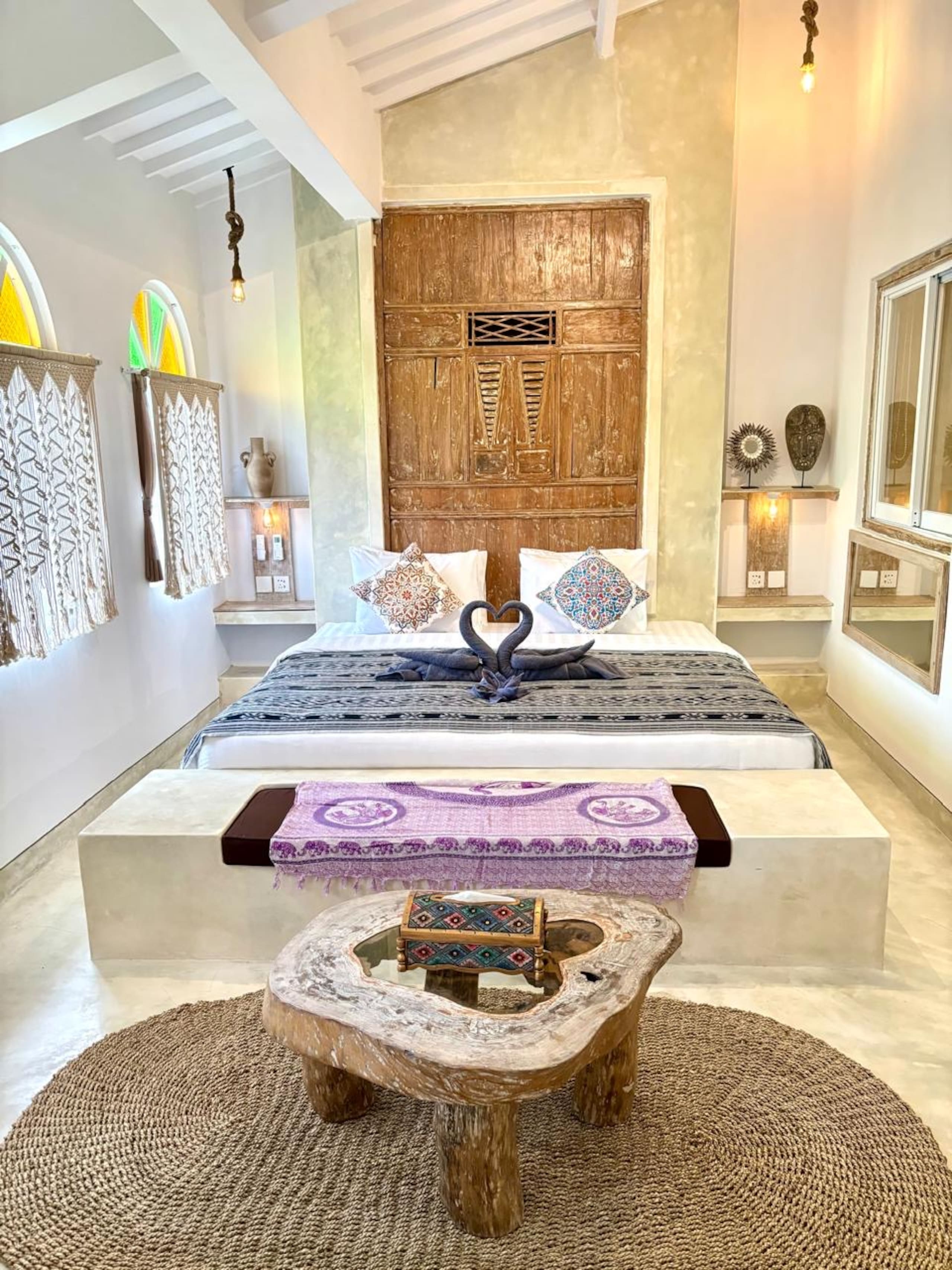 Pabuan villa, private & ethnic — photo 4