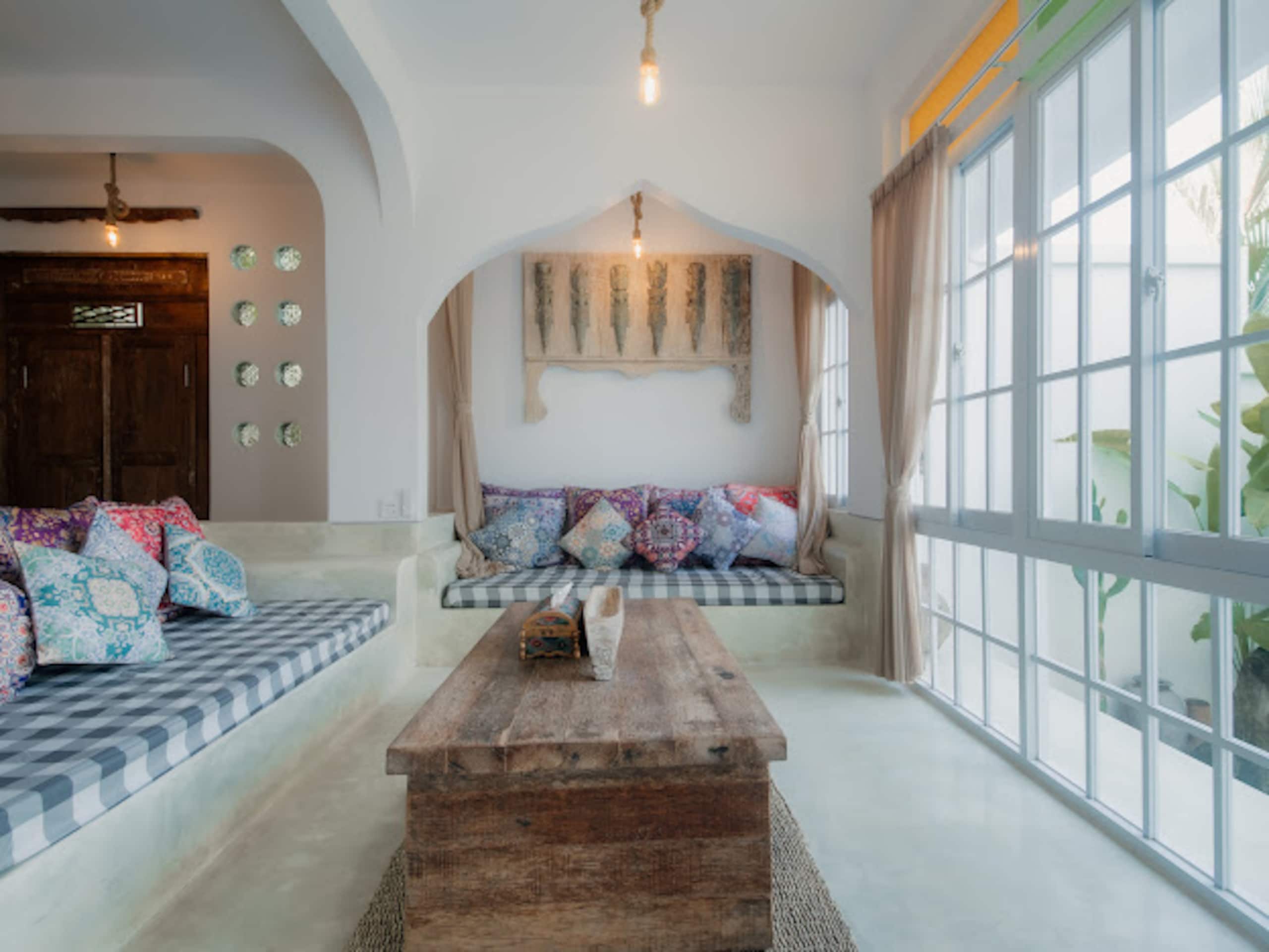 Pabuan villa, private & ethnic 13
