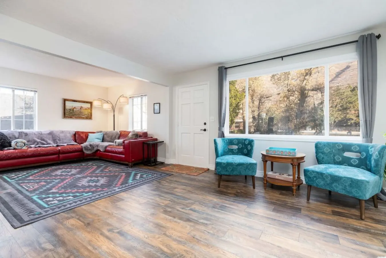 Wasatch Cottage | 6BR Ski Home + Hot Tub | Sleeps 12