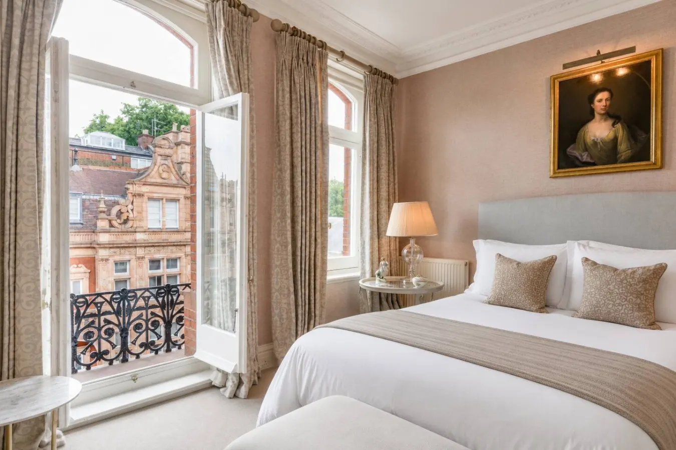 Elegant Mayfair Home Central AC Mount Street 20