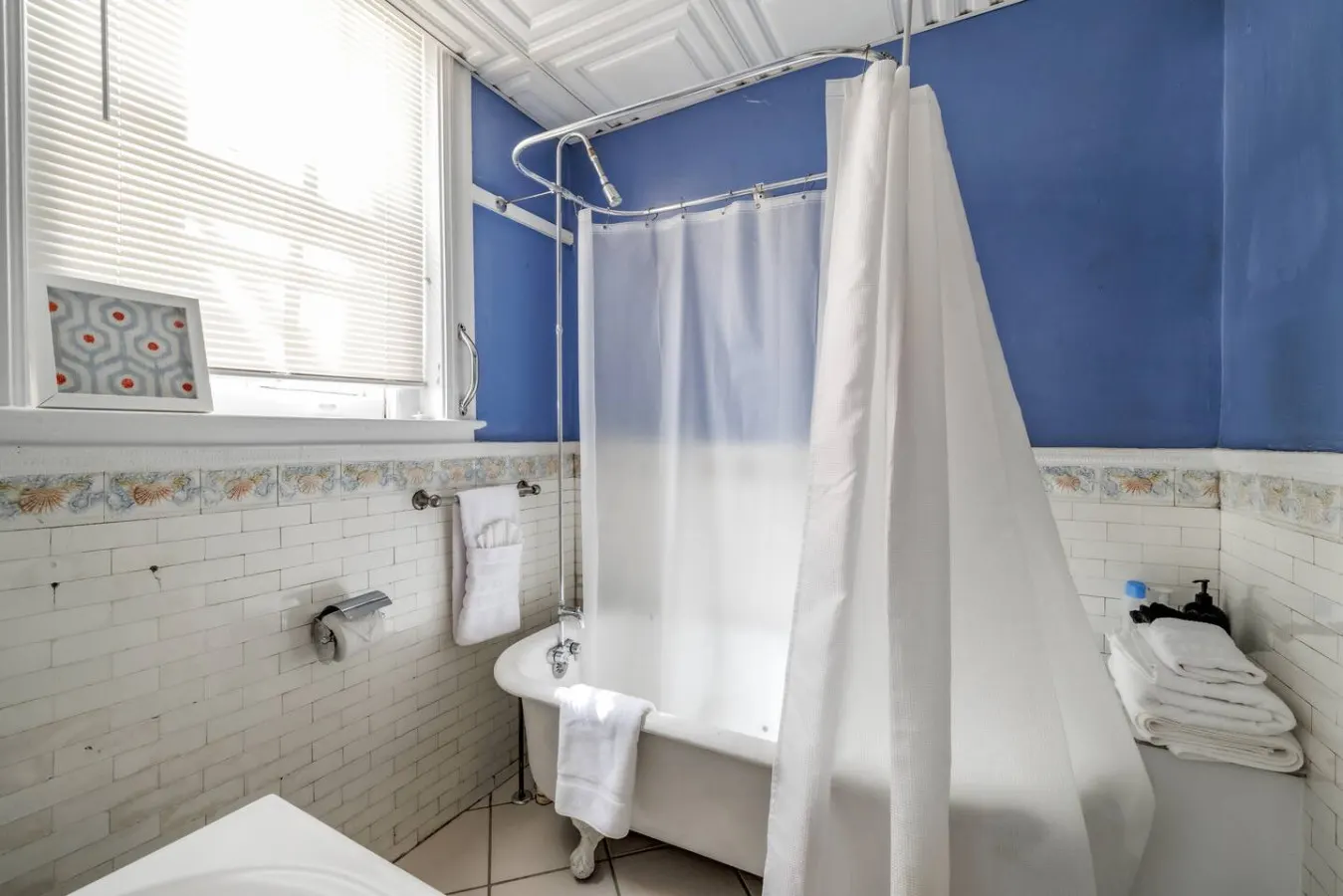 Perfect Adams Morgan Location! Charming & Historic 7