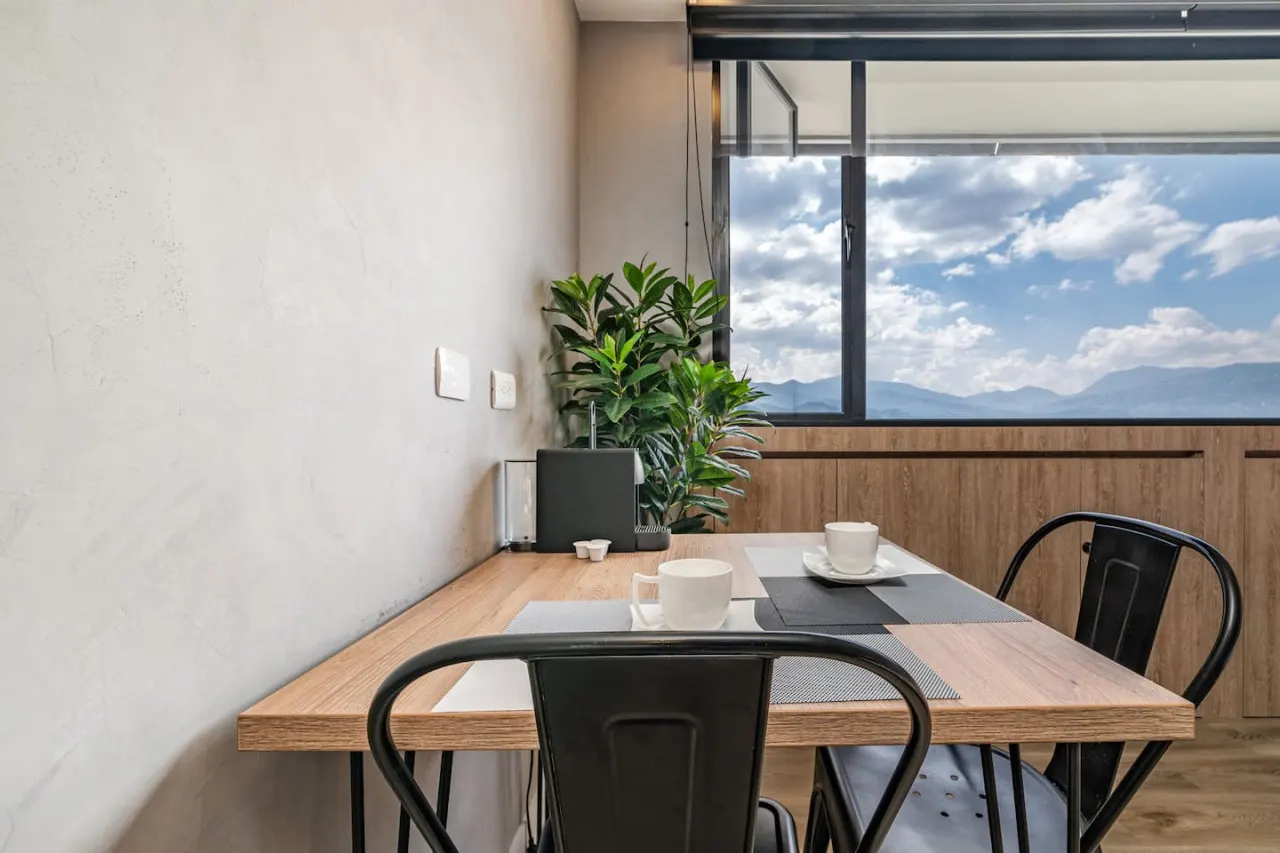 Perfect StudioView+COwork+NewBuilding+FastWIFI 15