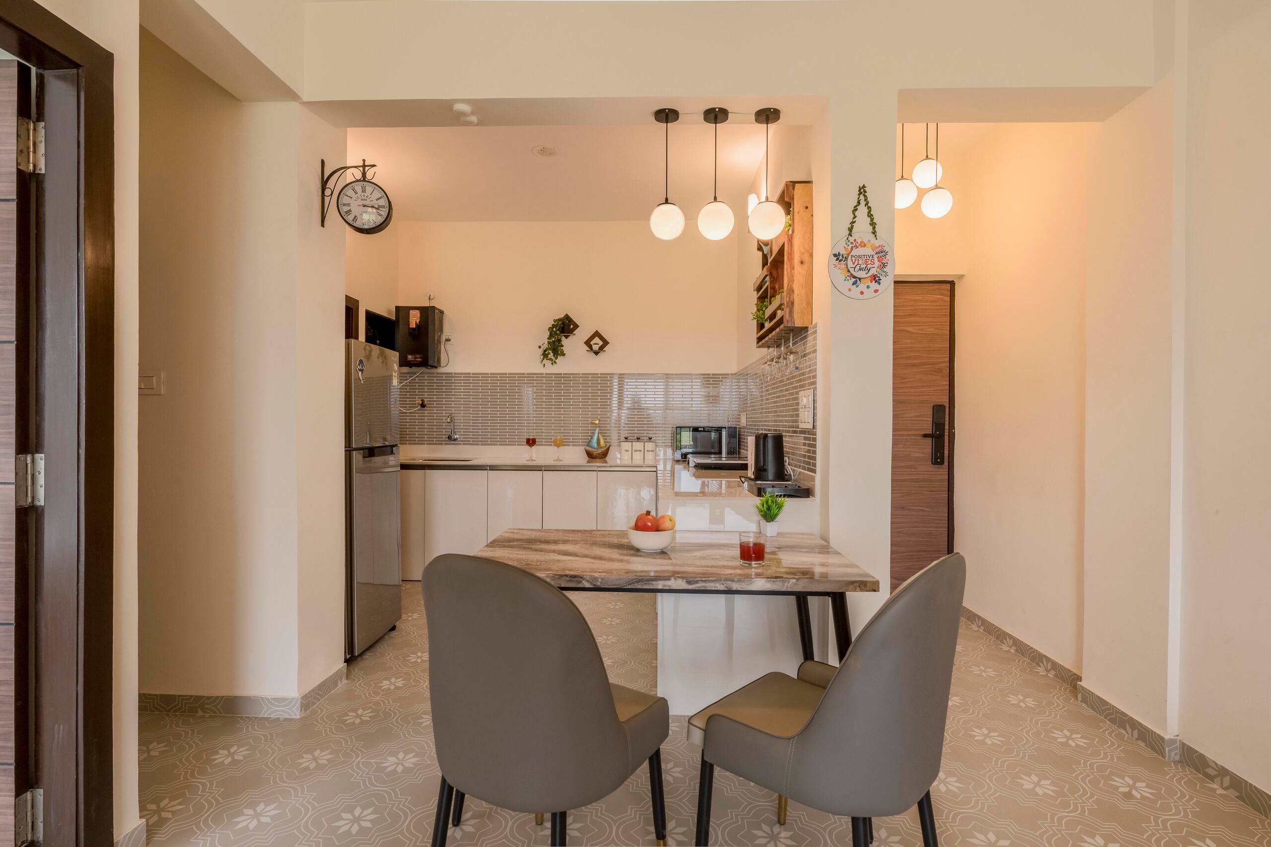 TIIA Estates - Luxury 2BHK near Candolim Beach 18