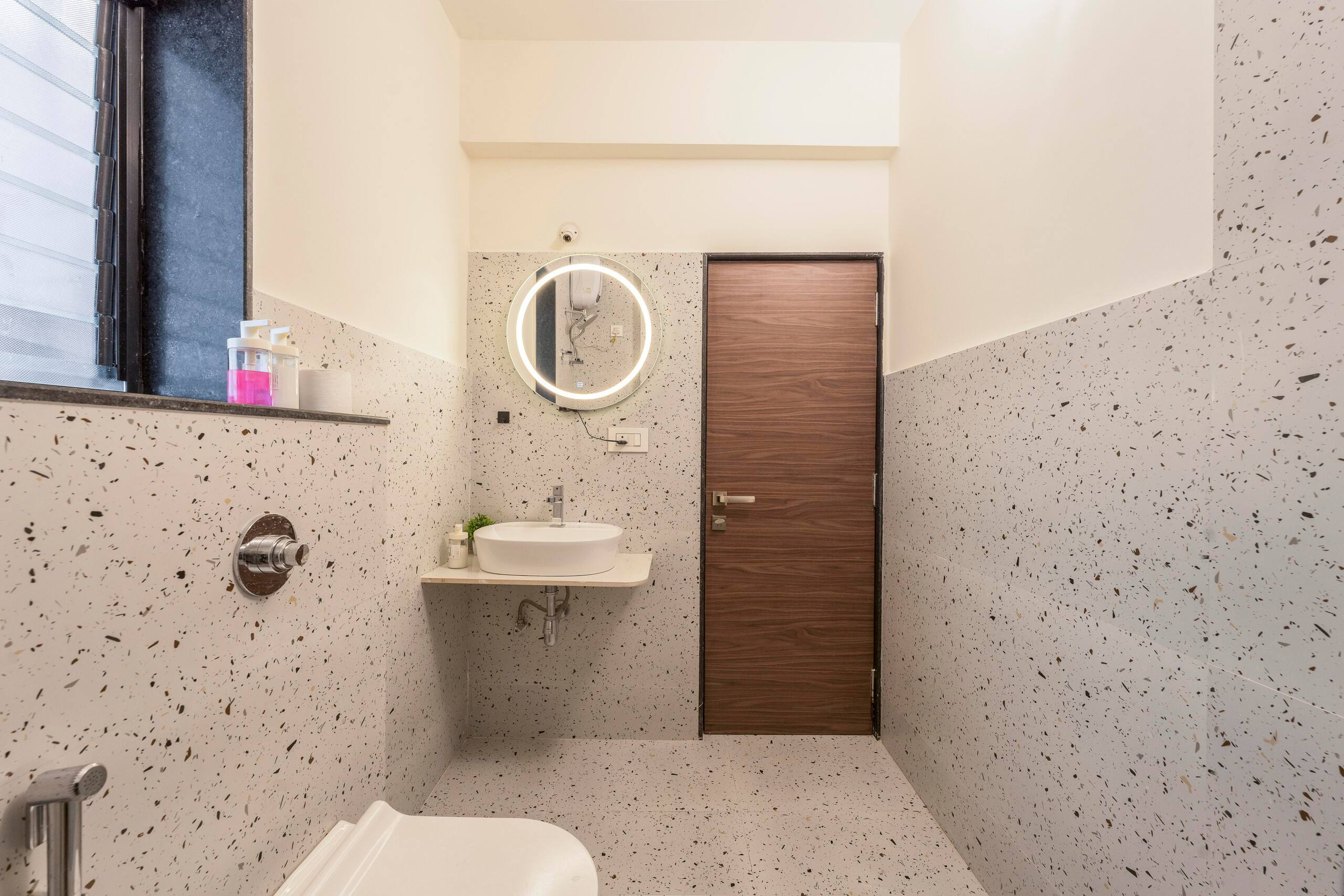 TIIA Estates - Luxury 2BHK near Candolim Beach 27