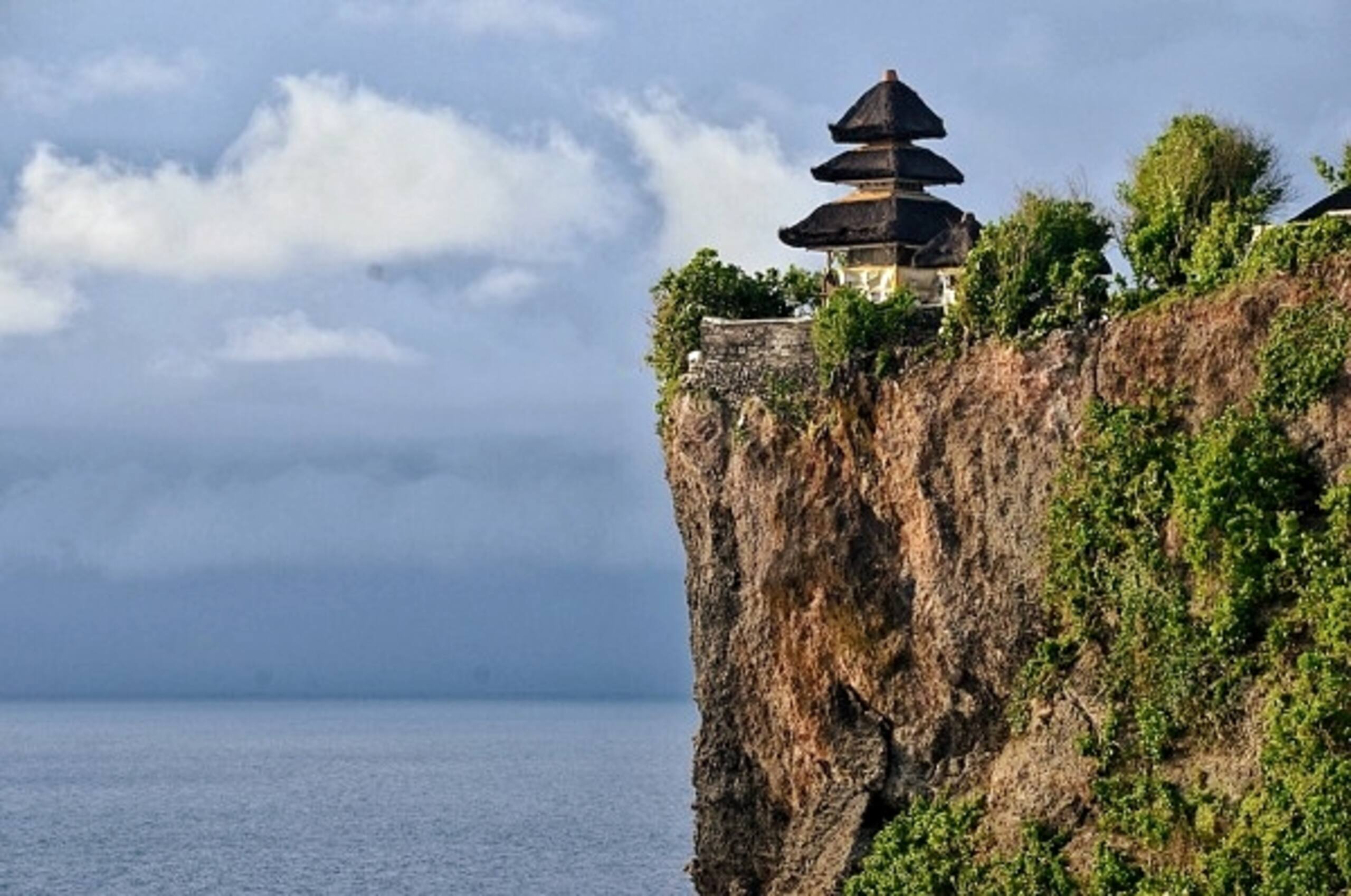 Room Only Uluwatu Jungle Villa with Pool View - Guesthouses for Rent in South Kuta, Bali, Indonesia 31