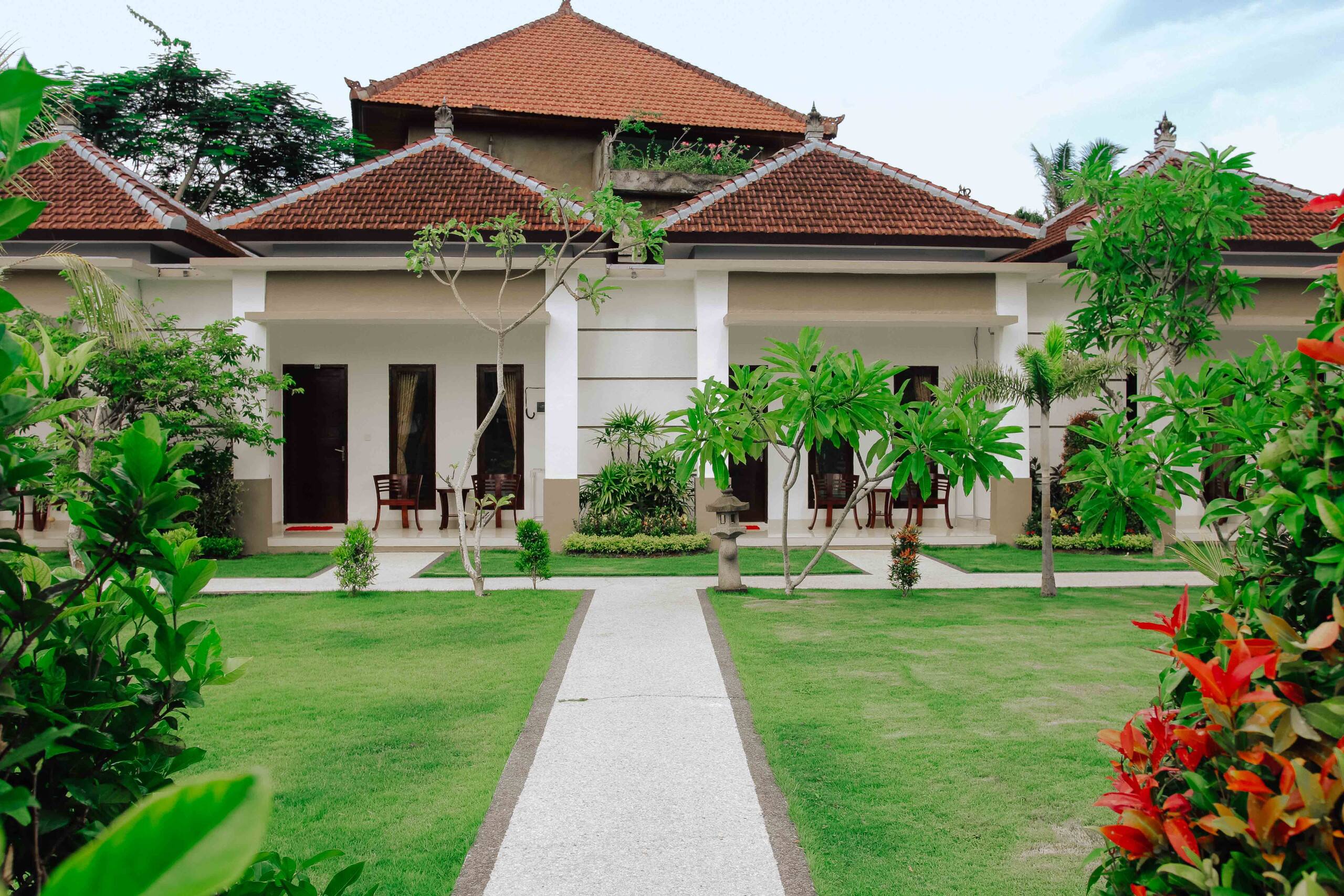 Room Only Uluwatu Jungle Villa with Pool View - Guesthouses for Rent in South Kuta, Bali, Indonesia 14