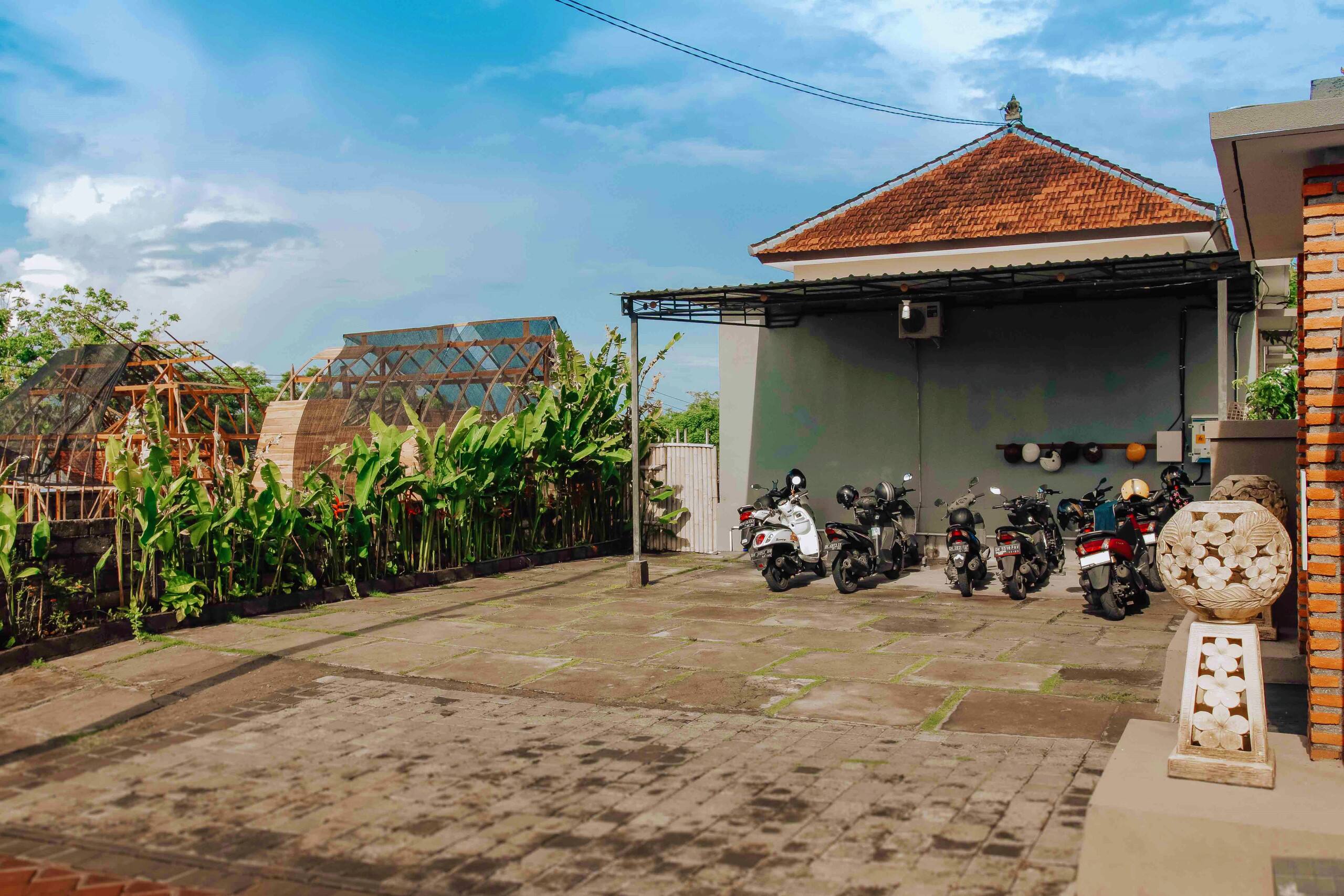 Room Only Uluwatu Jungle Villa with Pool View - Guesthouses for Rent in South Kuta, Bali, Indonesia 29
